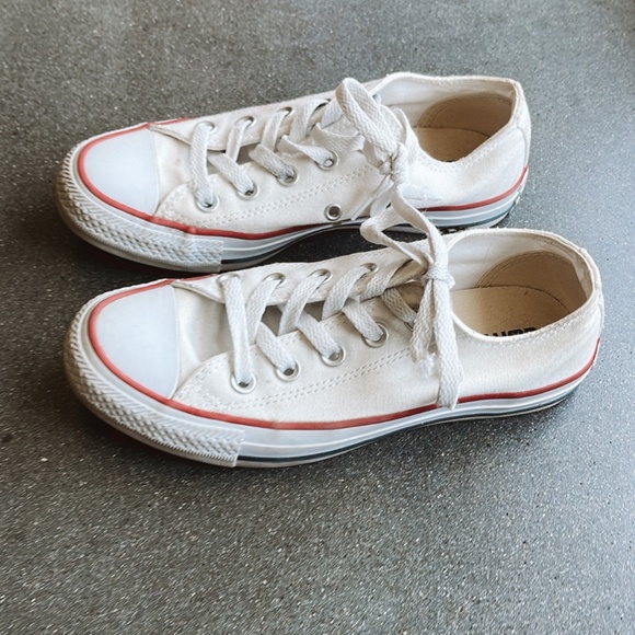 white converse size 5 woman's - Picture 5 of 5